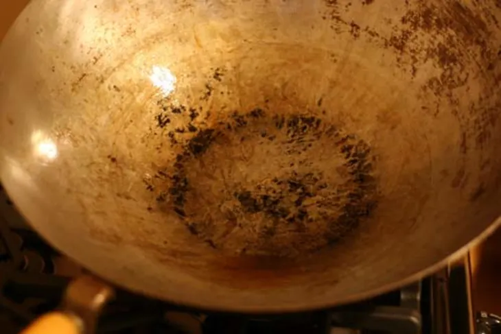 season a wok on an electric stove