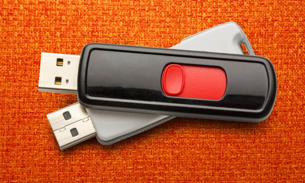 completely wipe usb drive