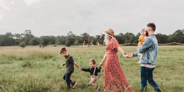 Tiny Treasures and Timeless Portraits: The Perfect Combination