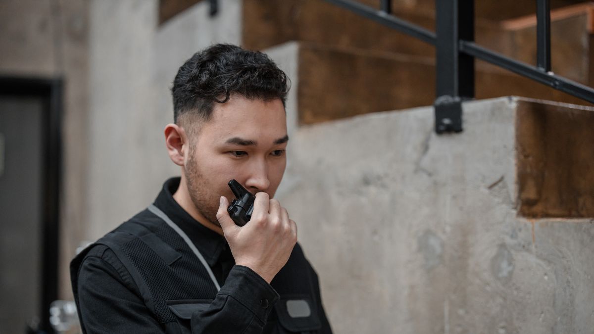 Why You Should Buy WalkieTalkies for Your Business