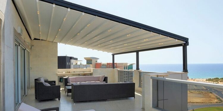 Retractable Roof Awnings