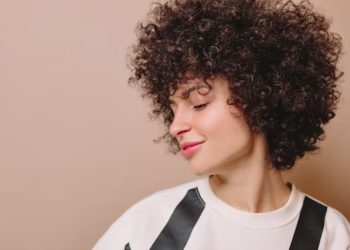 Why Should You Be Interested in Luvme Hair Short Curly Wigs