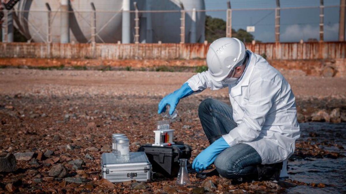 The Importance of Soil Analysis Following Oil Tank Removal