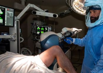 Mako Robotic-Assisted Knee Replacement