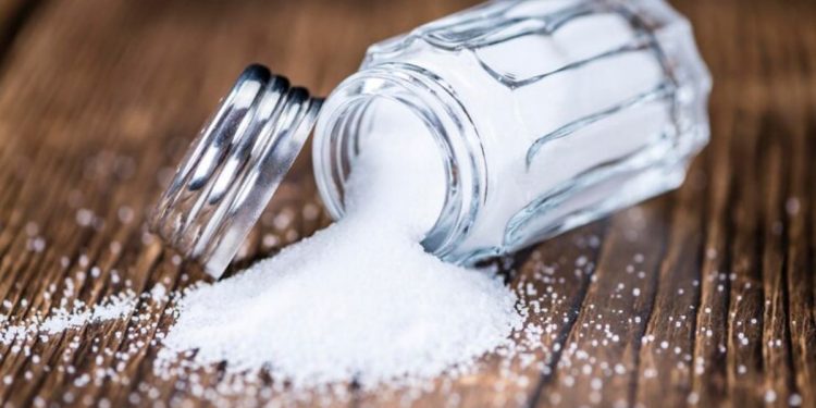 Salt Distributor