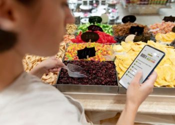 navigate to the closest grocery store