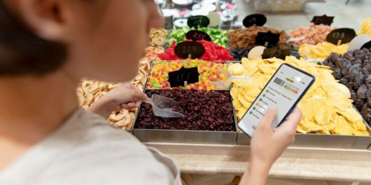 navigate to the closest grocery store