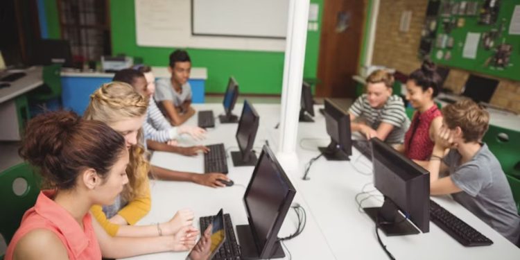 Digital Media and Communications Degree