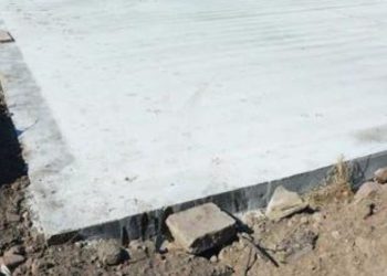 Monolithic Foundations