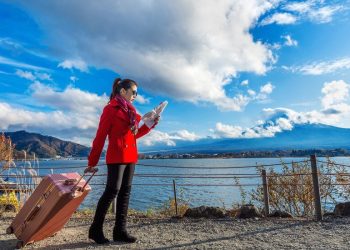 https// travelgimmicks.com