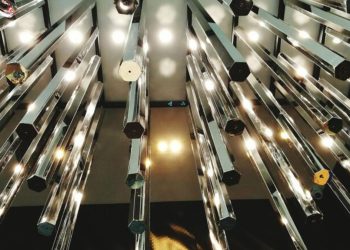 Eurolite Par 46 Spot E27 in a 0.5 mile radius